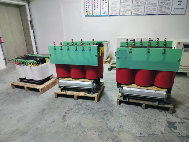 饶河KS11-1000KVA矿用变压器